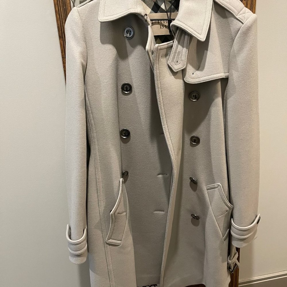 Burberry Britt Stone Wool and Cashmere Balmoral Coat